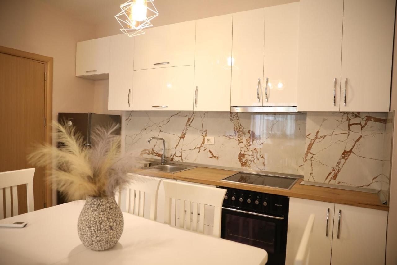 Apartment Amar Shkodër Екстериор снимка